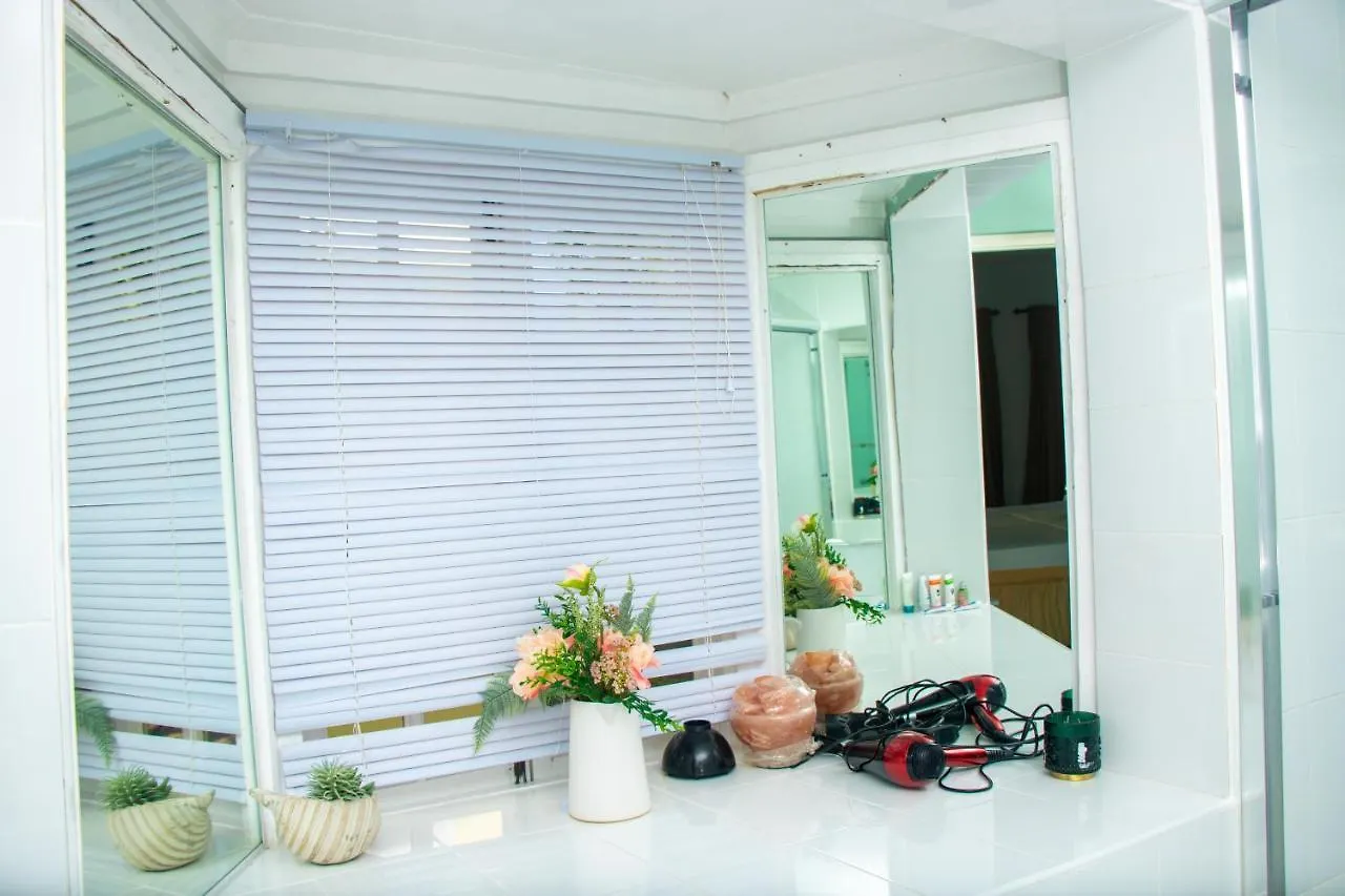 E 20 Mystic Ridge Ocho Rios Apartment