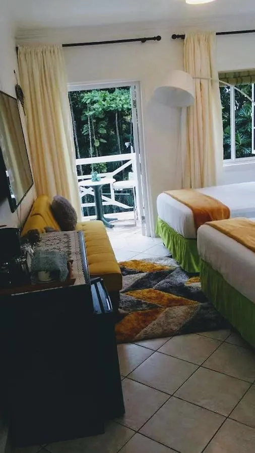 E 20 Mystic Ridge Ocho Rios Apartment