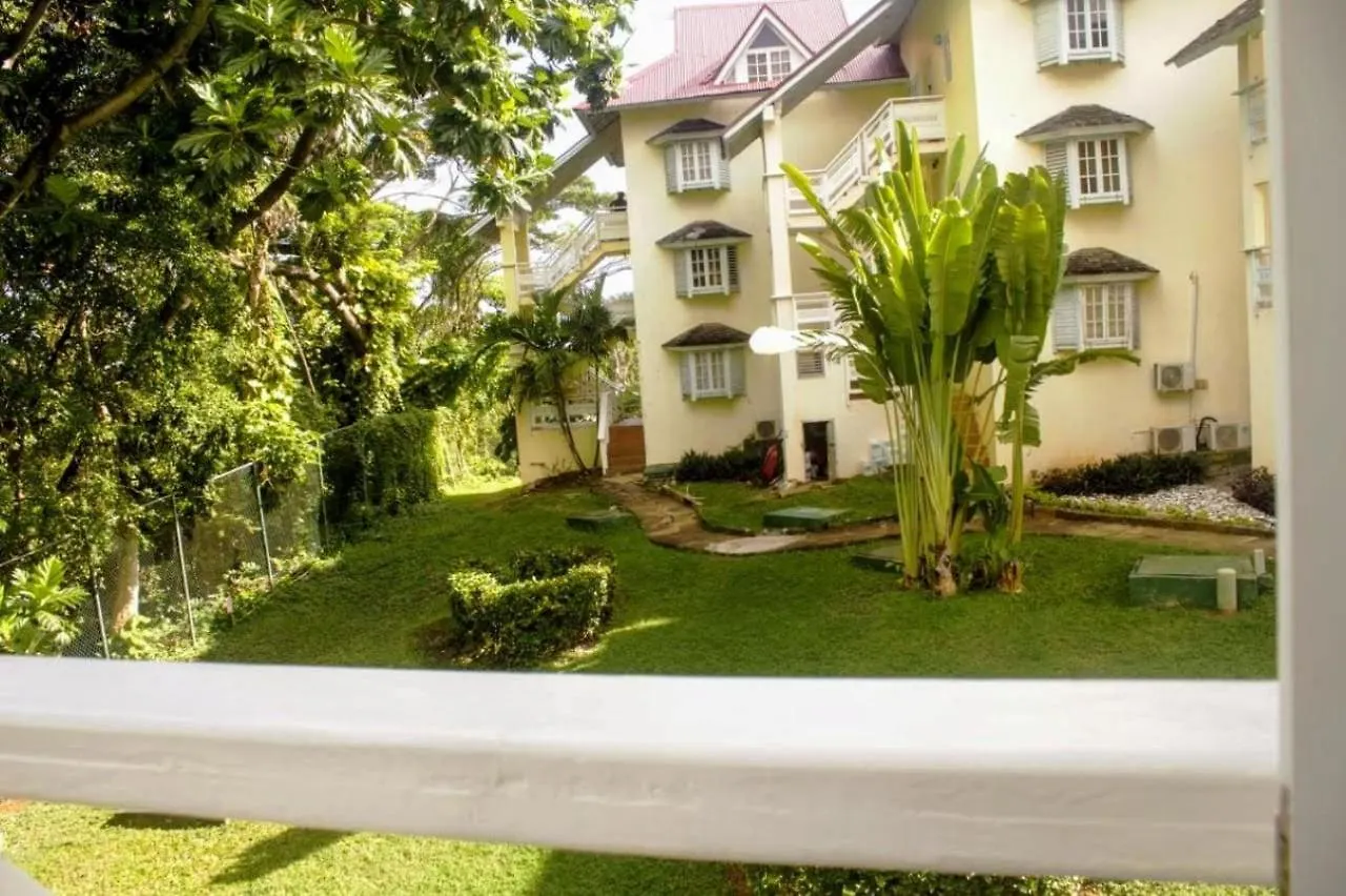 E 20 Mystic Ridge Ocho Rios Apartment