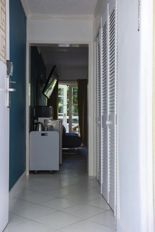 E 20 Mystic Ridge Ocho Rios Apartment